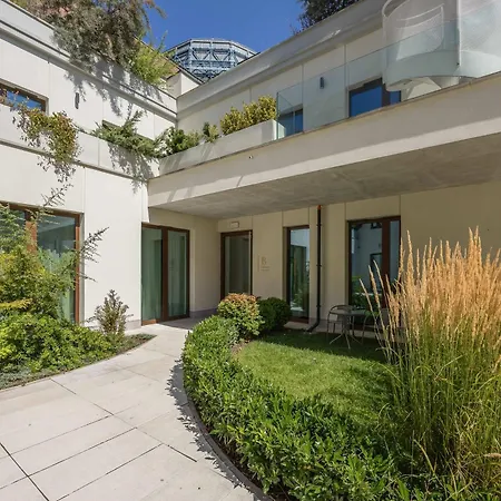 Unique In With Balcony By Renters Łódź