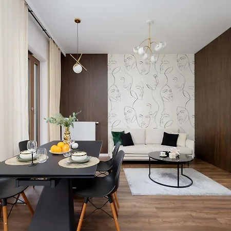 Unique In With Balcony By Renters * Łódź