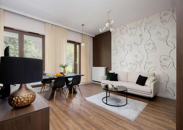 公寓 Unique In With Balcony By Renters *